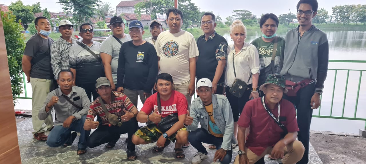 WaG’S Hadir Wujud Kepedulian Jurnalis Dan LSM Gresik Selatan