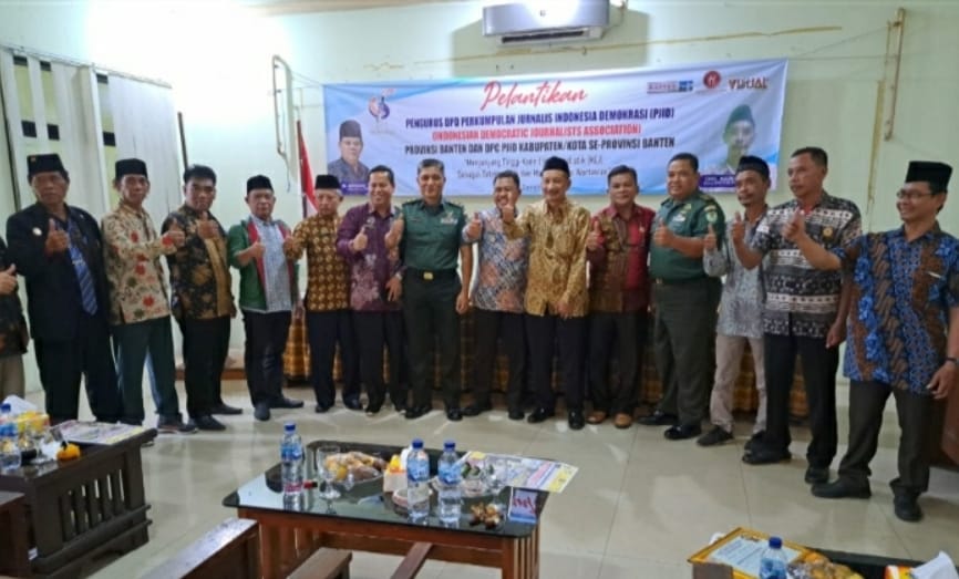 Danrem 064/MY Brigjen TNI Tatang Subarna Raih Anugrah Jurnalistik Award 2022