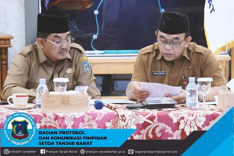 Bupati Tanjung Jabung Barat Drs. H. Anwar Sadat, M.Ag ikuti Rapat Koordinasi Nasional (Rakornas) dalam rangka Pengendalian Inflasi Daerah tahun 2023 secara zoom meeting .