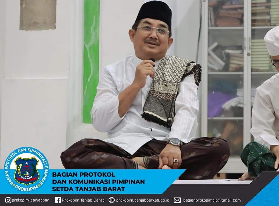 Bupati Tanjab Barat Laksanakan Safari Subuh di Masjid Al-Falahi