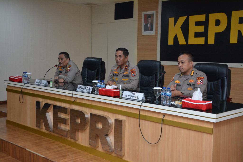 TIM ITWASUM POLRI LAKSANAKAN VERIFIKASI SERTIJAB KAPOLDA KEPRI