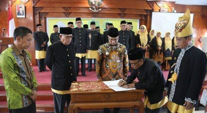 Lantik Pengurus MAA, Ini Pesan Pj Wali Kota Lhokseumawe