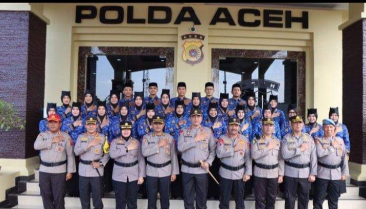Kapolda Aceh Ambil Sumpah 26 Calon PNS Menjadi PNS Polri di Mapolda Aceh