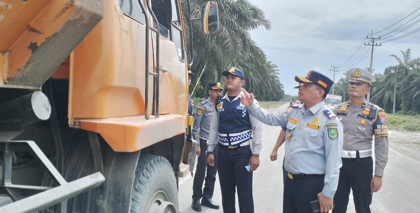 Dishub Inhu Razia, Ratusan Kendaraan Kena Tilang