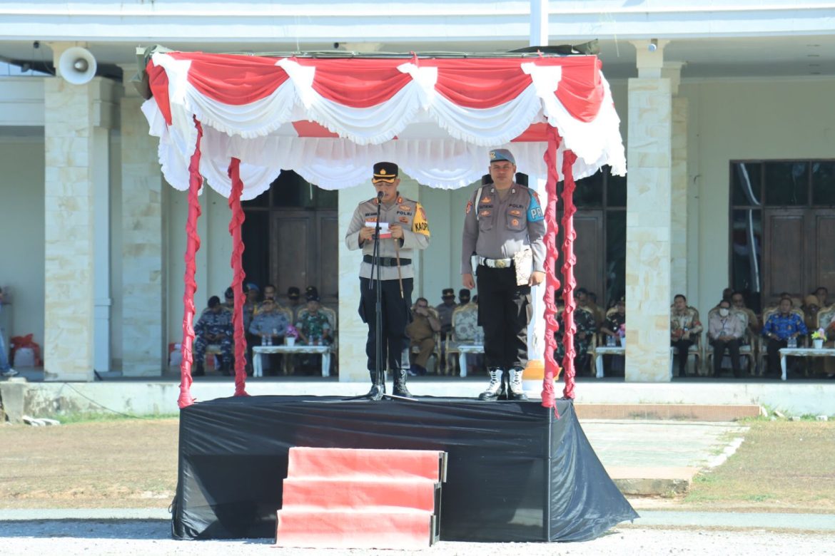 Polres Buru Gelar Apel Pasukan Operasi Mantap Brata Salawaku Dalam Rangka pengamanan Pemilu 2024