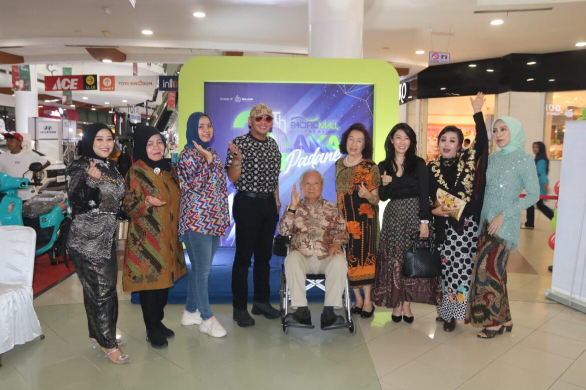 Walkot Hadiri Anniversary 20th Pacific Mal