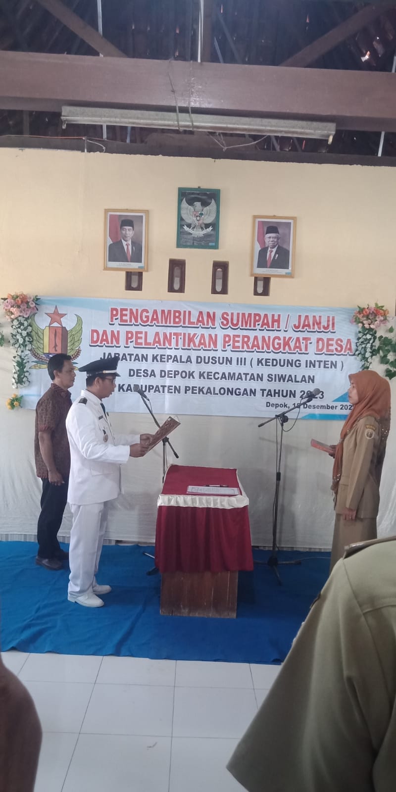 Pengambilan Sumpah Janji dan Pelantikan Perangkat Desa Depok
