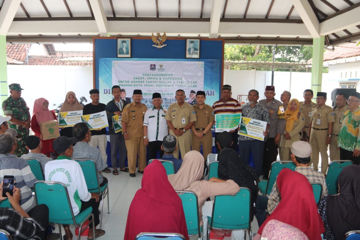 Marbot Kelurahan Randugunting dan Debong Tengah Terima Bantuan