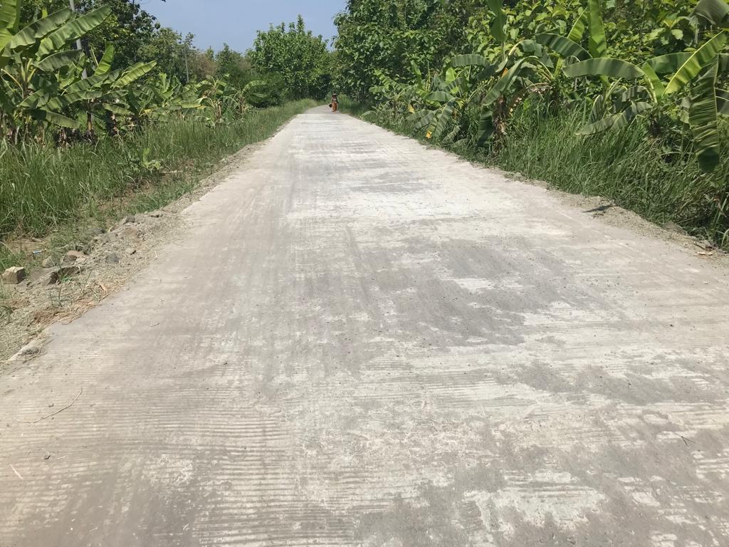 Baru Selesai Di Kerjakan Peningkatan Jalan Poros Banjarharjo _Buara Sudah Rusak