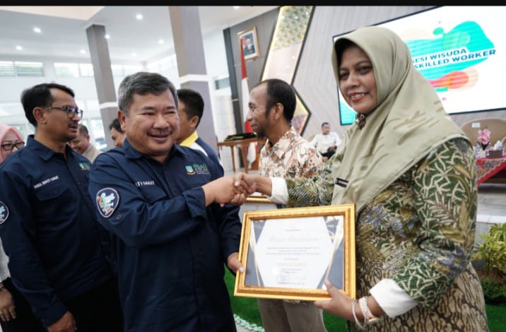 Buka Harapan Baru, Bupati Garut Wisuda 42 Pemuda Peserta Pelatihan Bahasa Jepang  Specified Skilled Worker (SSW)