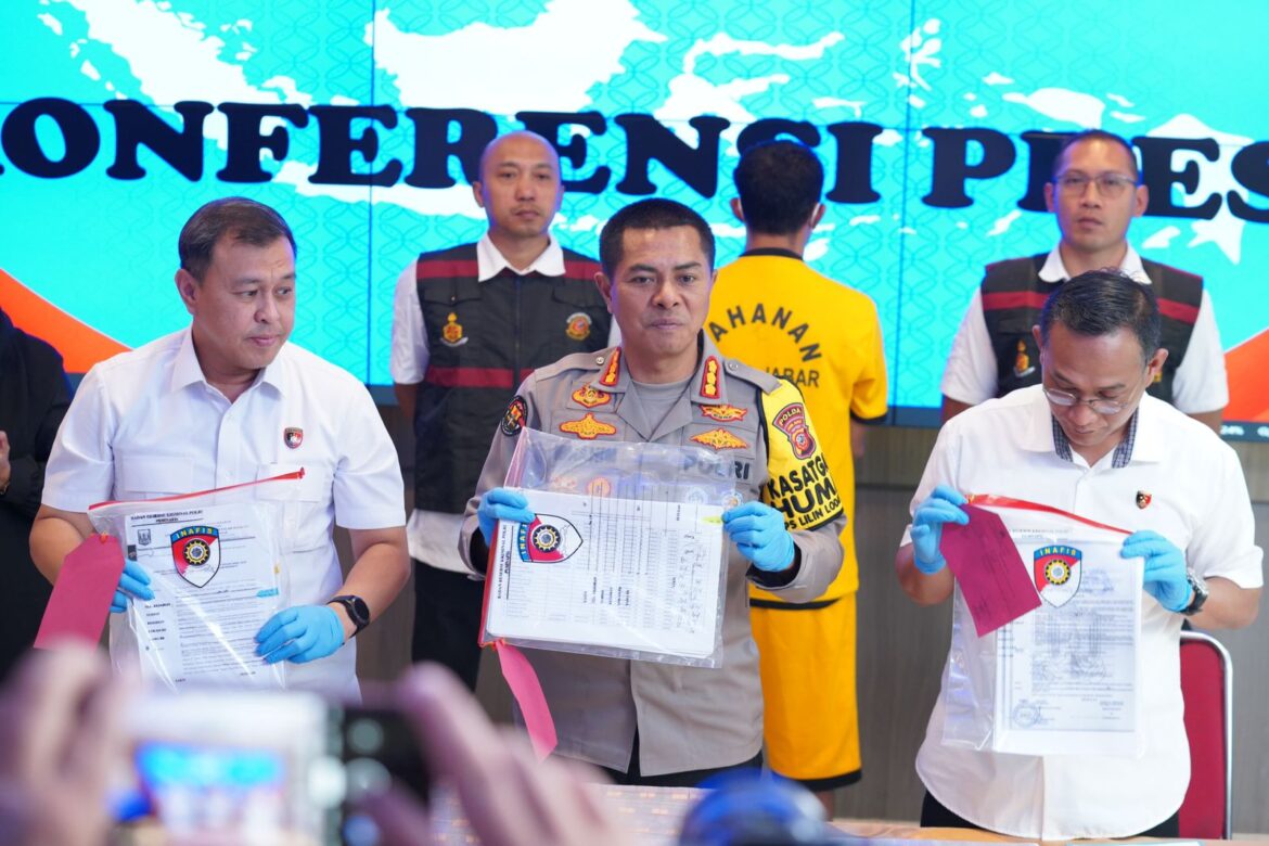 Polda Jabar Berhasil Ungkap Dugaan Tindak Pidana Korupsi Milyaran Rupiah Dari Anggaran Tenaga Kesehatan Covid 19 di UPTD RSUD Palabuhanratu Kabupaten Sukabumi