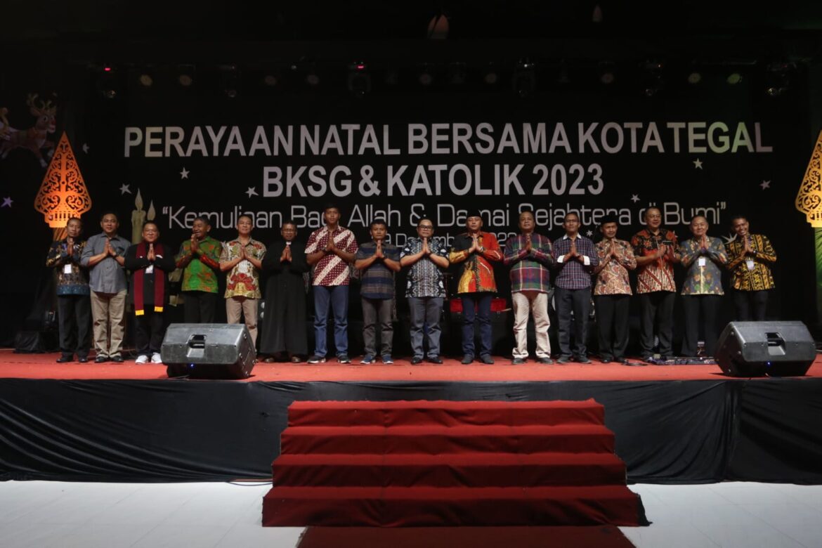 Hadir Perayaan Natal Bersama, Walkot Ajak Jaga Kebhinekaan