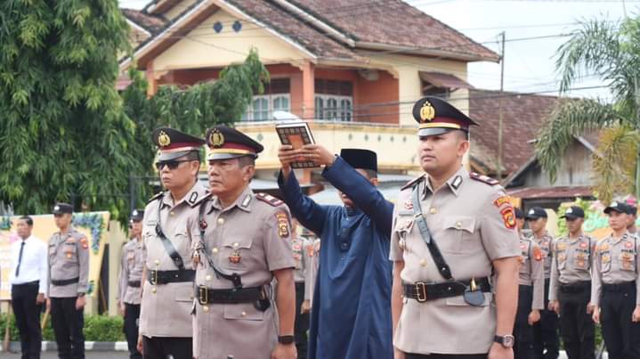 Serah terima Jabatan Kapolsek Keluang dan Kapolsek Lais, Polres Musi Banyuasin