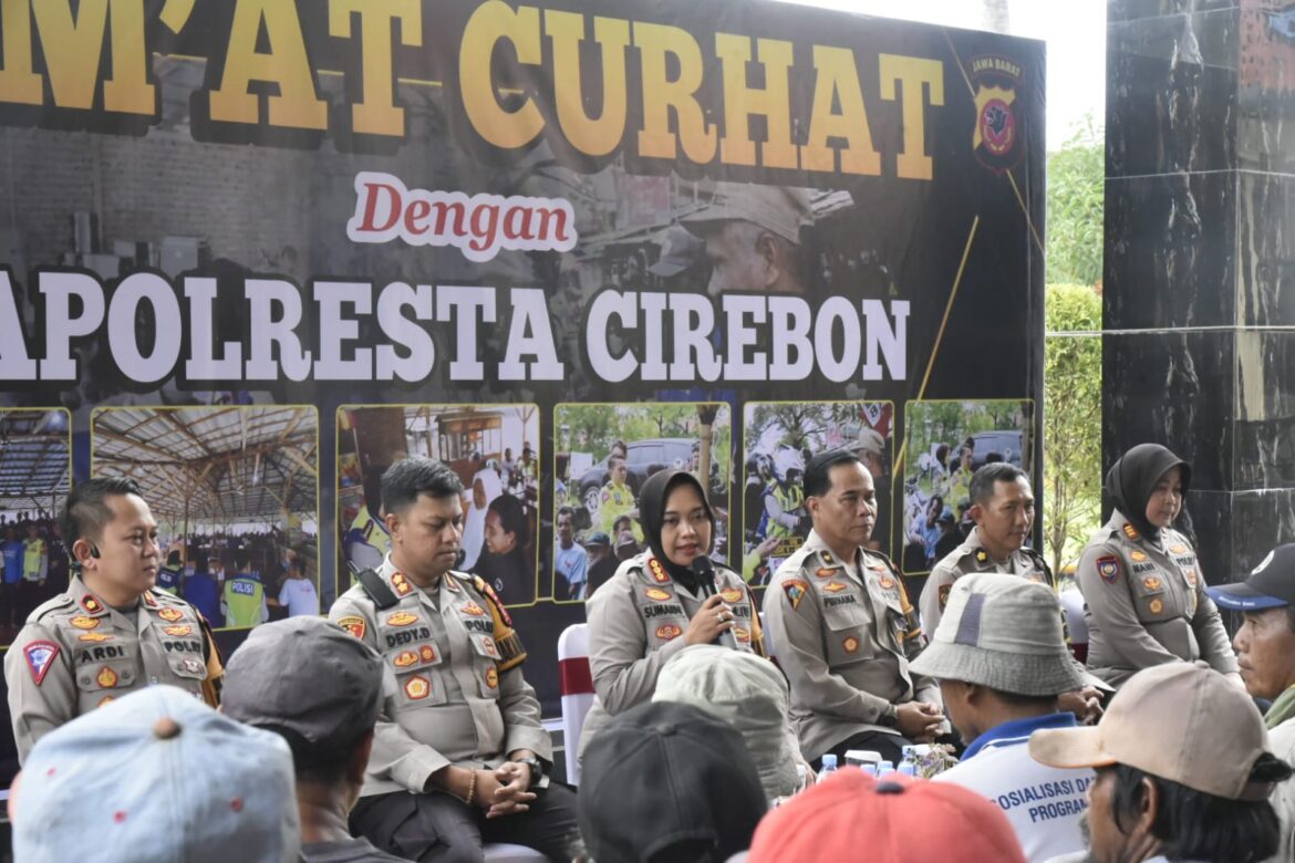 Jumat Curhat, Kapolresta Cirebon Beri Pesan Kamtibmas ke Abang Becak