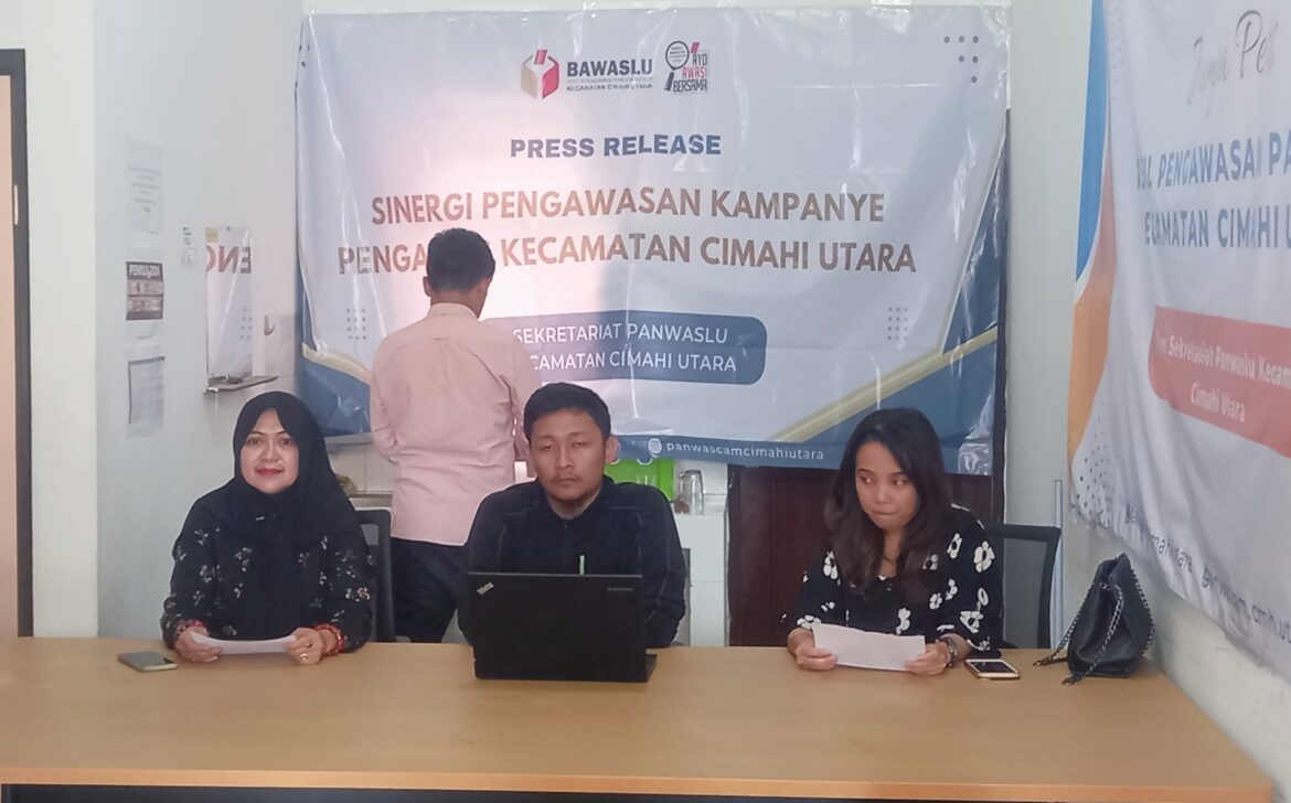 Panwascam Cimahi Utaran Awasi Komponem Logistik Aman untuk 14 Februari Mendatang