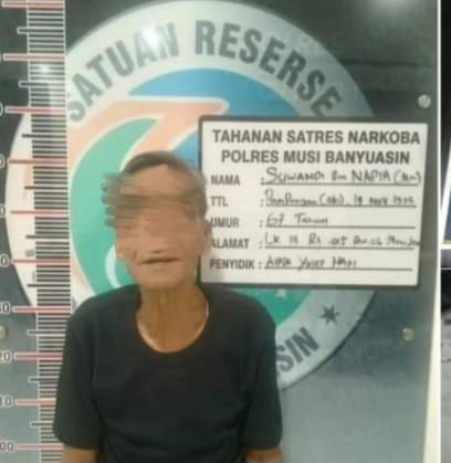Satuan Reserse Narkoba Polres Muba Amankan Kakek-kakek diduga pelaku tindak pidana Narkoba