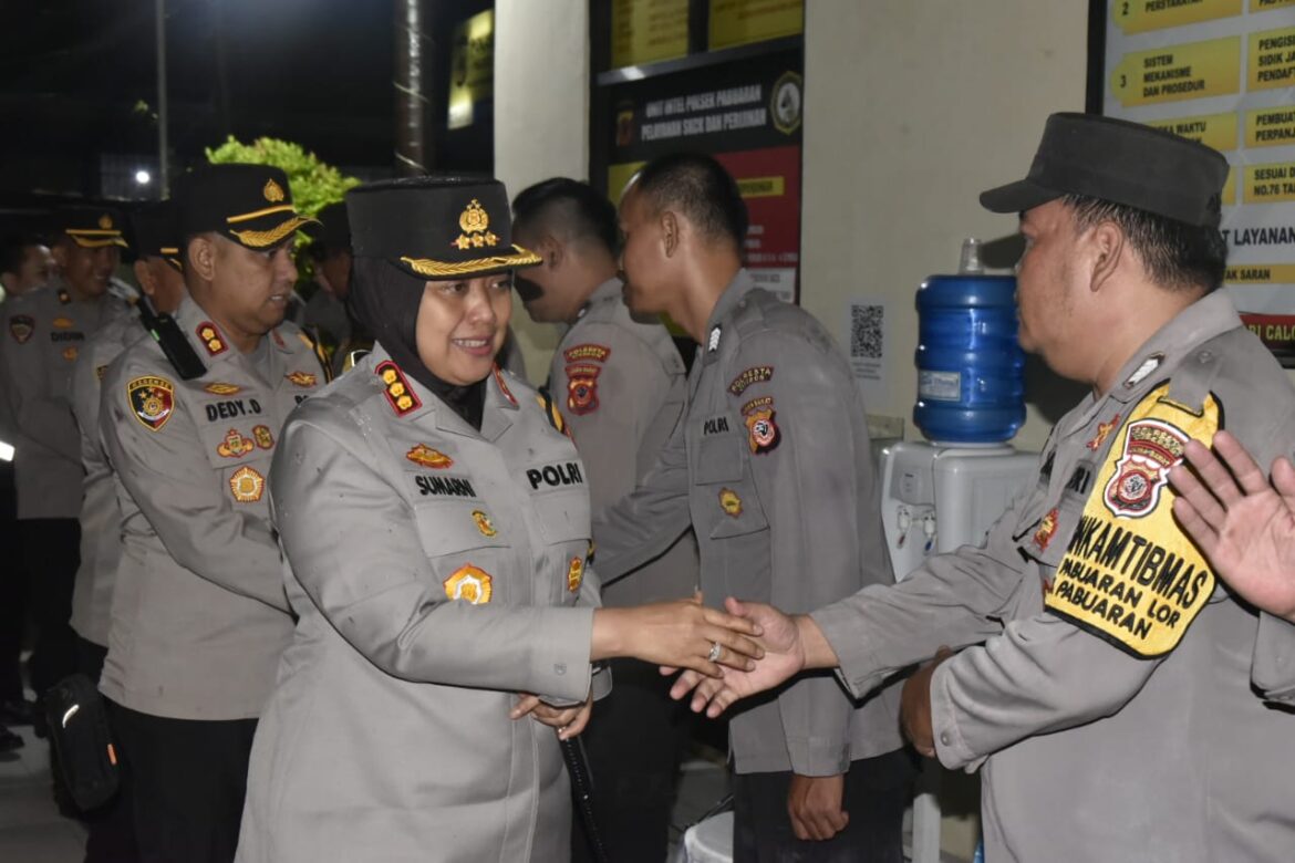 Kapolresta Cirebon Pimpin Pengecekan Polsek Pabuaran dan Polsek Waled