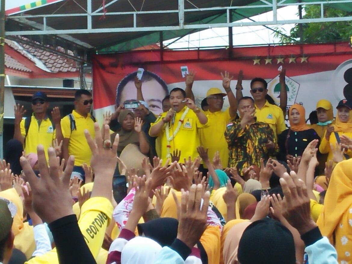 Warga Desa Bojong Antusias Sambut Kedatangan Pamor Wicaksono