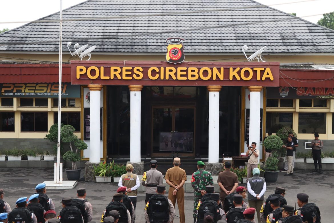 Forkopimda Kota Cirebon Ikuti Apel Serpas Melalui Daring Pimpinan Pj Gubernur Jabar di Polres Cirebon Kota