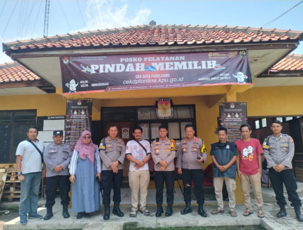 Wakapolresta Cirebon Pimpin Pengecekan Gudang Logistik Kecamatan dan Pemeriksaan Kesehatan Personel