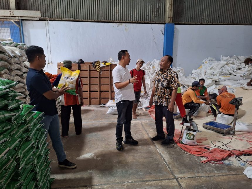 Satgas Pangan Polres Lamongan Sidak Pasar Pastikan Ketersediaan dan Harga Beras Jelang Ramadhan