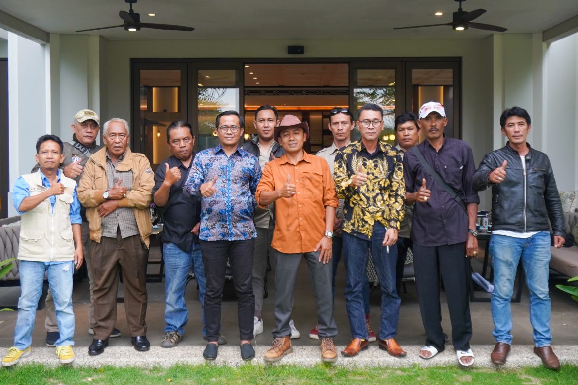 Jelang Pilkada Bandung Barat, Steve Ewon Buka Komunikasi Politik dengan Partai Golkar    