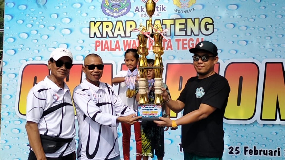 Raih 21 Emas, Magelang Akuatik Boyong Tropy Walikota Tegal. 