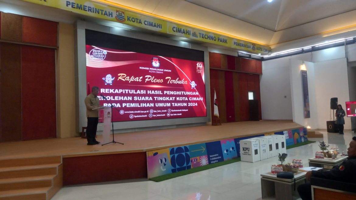 Rapat Pleno Terbuka KPU Dihujani Interupsi, Kendati Tersendat Penghitungan Kelar Hingga Malam Hari