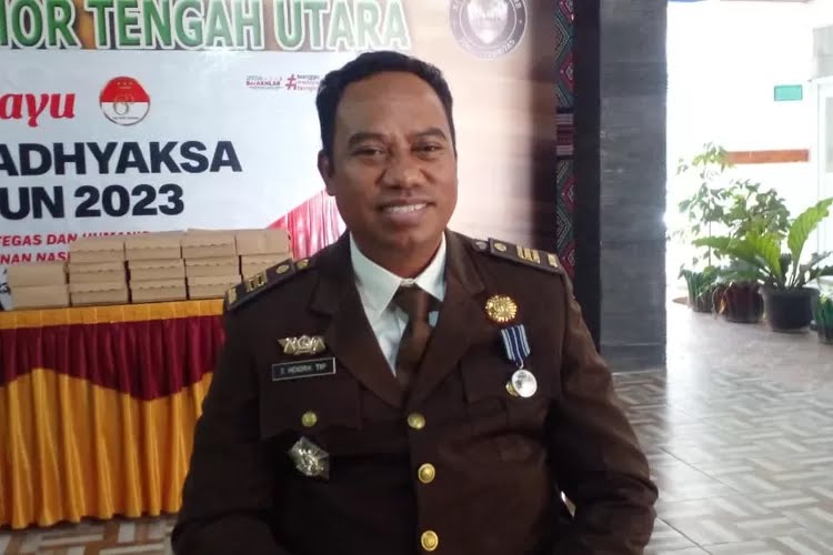 Oknum Tak Dikenal Mengaku Kasi Intel Kejari TTU Teror Sejumlah Camat dan Kades