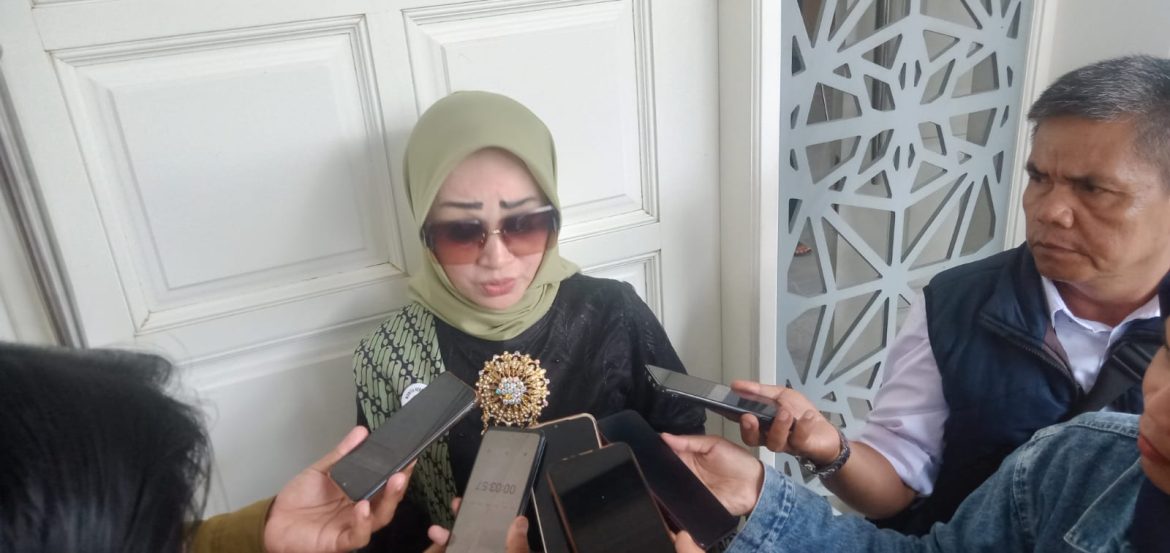 Memperingati Milad Ke-1 Komunitas Wahegar (Wanita Hebat Garut) Meriah di Pendopo