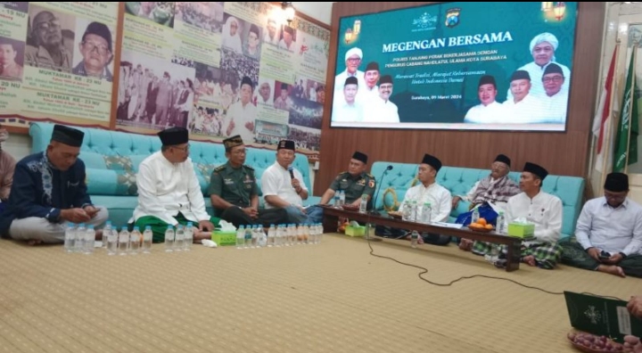 Polres Pelabuhan Tanjung Perak Gelar Tradisi Megengan Bersama Warga NU Kota Surabaya