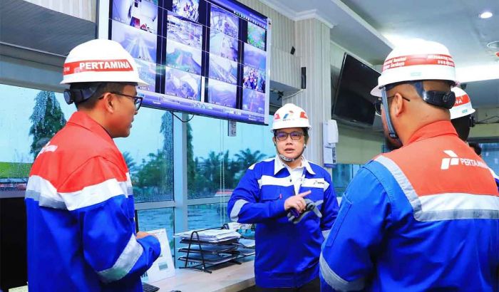 Pj Gubernur Jatim Pastikan Stok BBM dan LPG Cukup