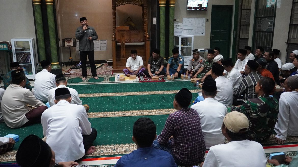 Tarhim Bersama Warga Tegalsari, Dedy Yon Ungkap Empat Dasar Kota Maju