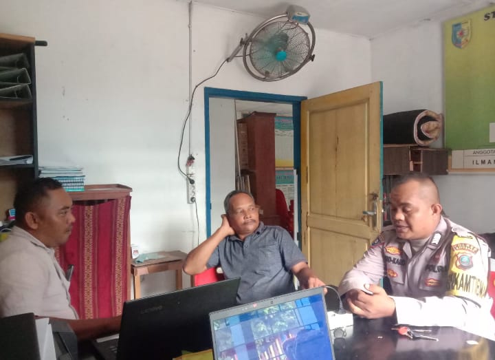 Cooling System Polsek Indrapura Sambangi Warga Sampaikan Kamtibmas