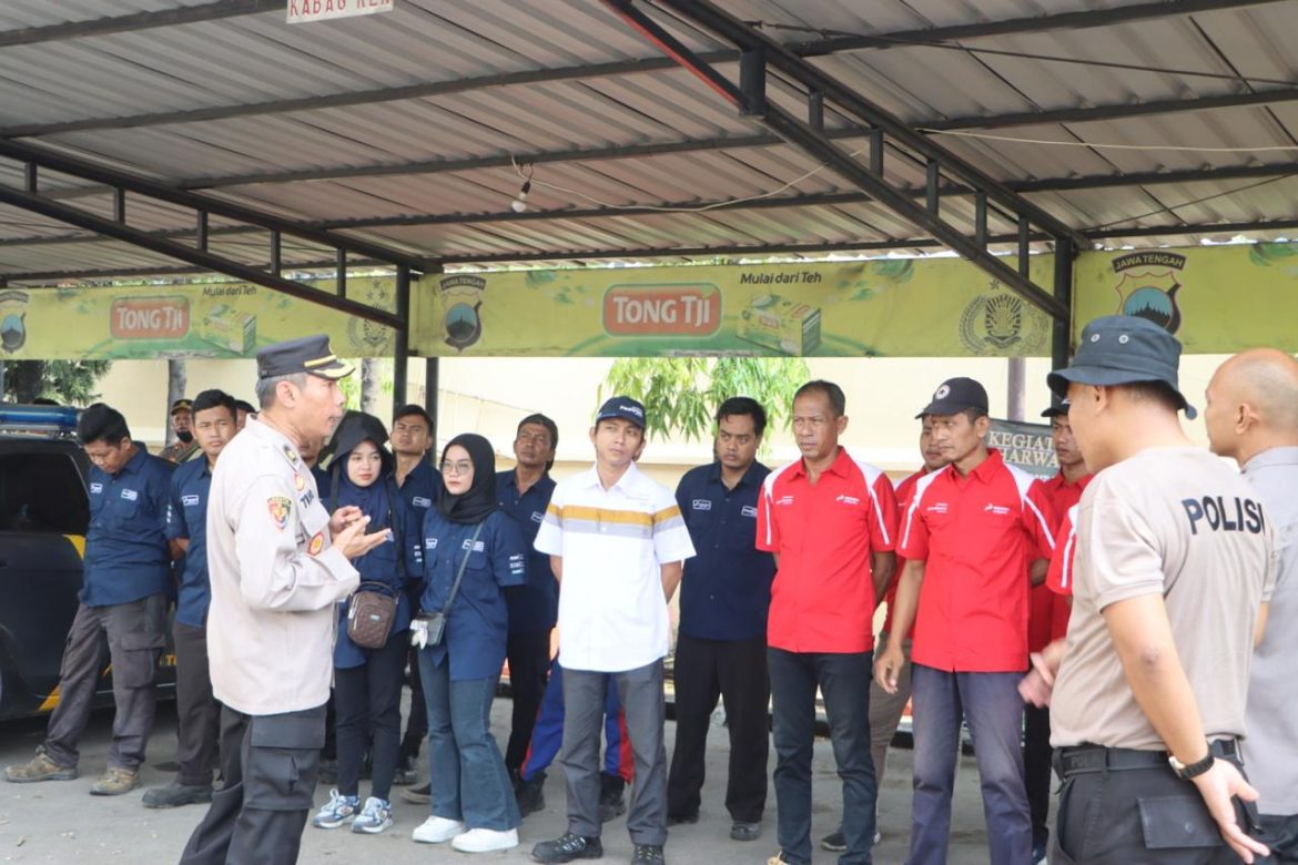 Jelang Lebaran Idul Fitri 2024, Polres Tegal Kota Siapkan Kelaikan Ranmor Dinas