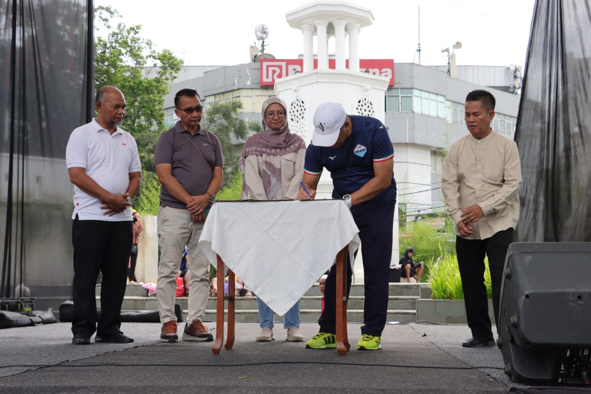 Hadiri Munggah Festival 2024 DPRD Kota Cimahi Sambut Ramadhan 1445 H di Alun Alun Cimahi
