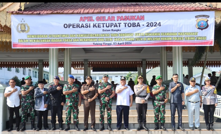 Kapolres Tebing Tinggi Pimpin Apel Gelar Pasukan Operasi Ketupat Toba 2024