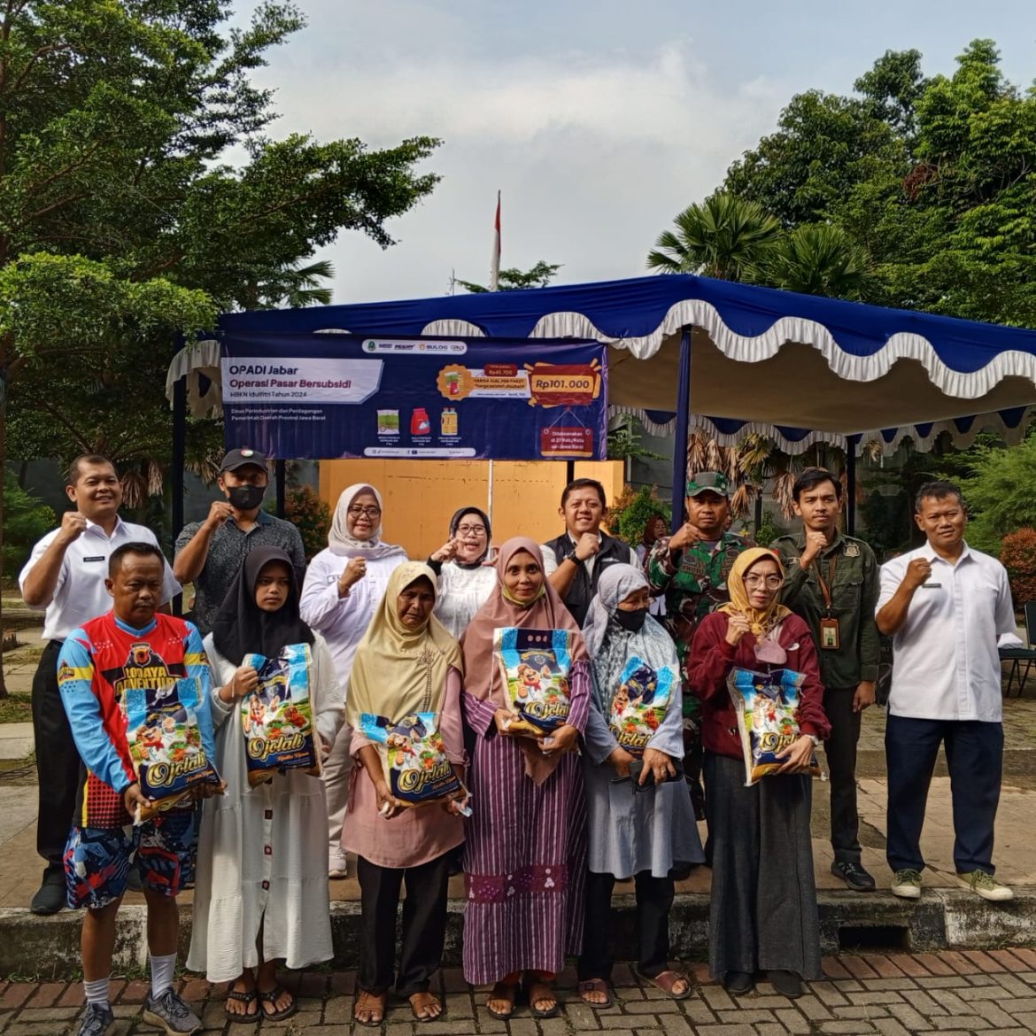  JAGA STABILITAS PANGAN, PEMKOT CIMAHI GELAR OPERASI PASAR BERSUBSIDI (OPADI) 