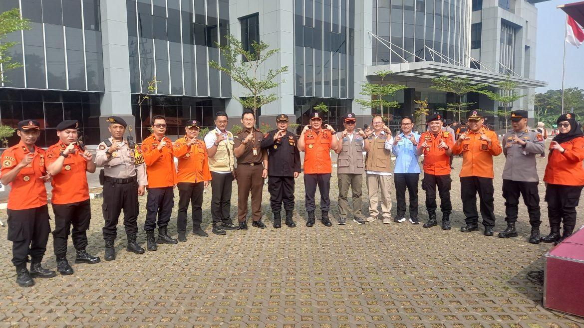 Asap Melambung di MPP, Tim BPBD, TNI Polri dan Forkopimda Sigap Penyelamatan Korban