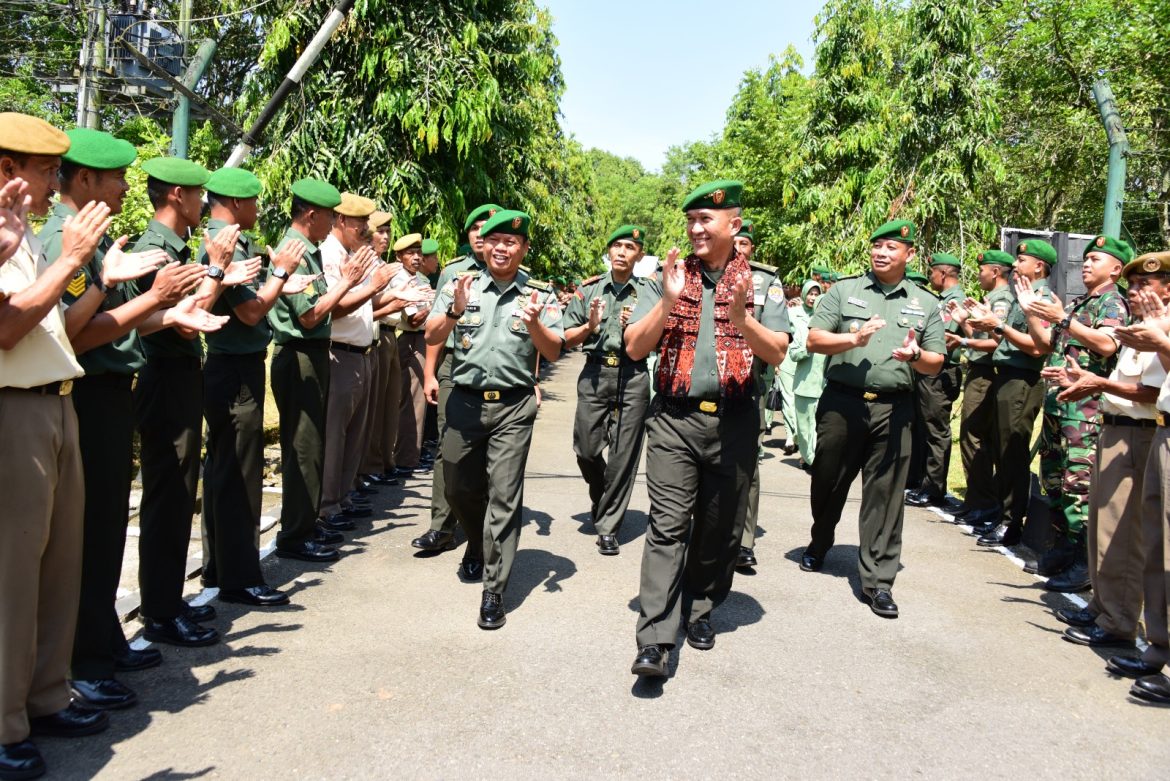 Kapuspalad Mayjen TNI RD. Epi Setiadi, S.E., M.M. Tinjau Kondisi Gudmurah IV/ Magelang Paldam IV/ Diponegoro