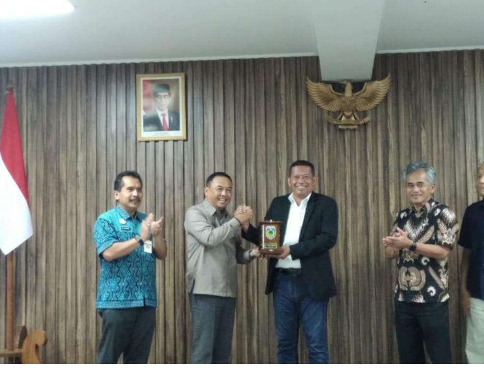 Untuk Mengoptimalkan Potensi perikanan, Pemda Jepara Lakukan perjanjian kerjasama dengan LPPM Universitas Diponegoro (Undip).