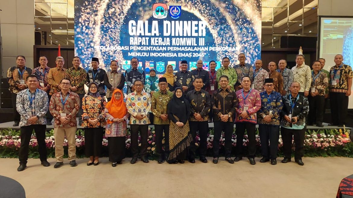 Pj. Wali Kota Tegal, Ikuti Gala Dinner Rapat Kerja Komwil III APEKSI