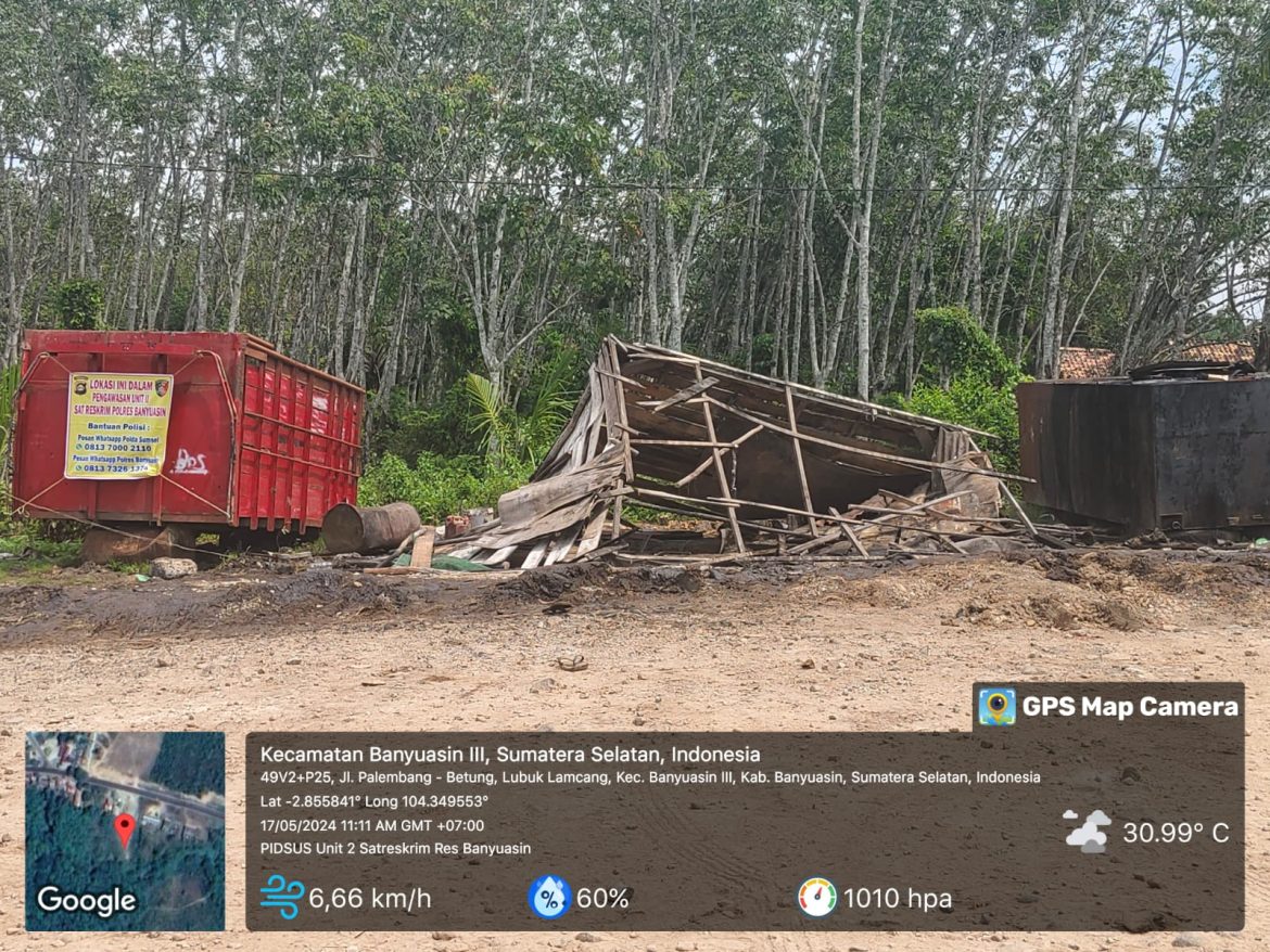 Tim Gabungan Dari Polres Banyuasin Kembali Tertibkan Tempat Gudang Yang Diduga Sebagai Tempat Penimbunan CPO 