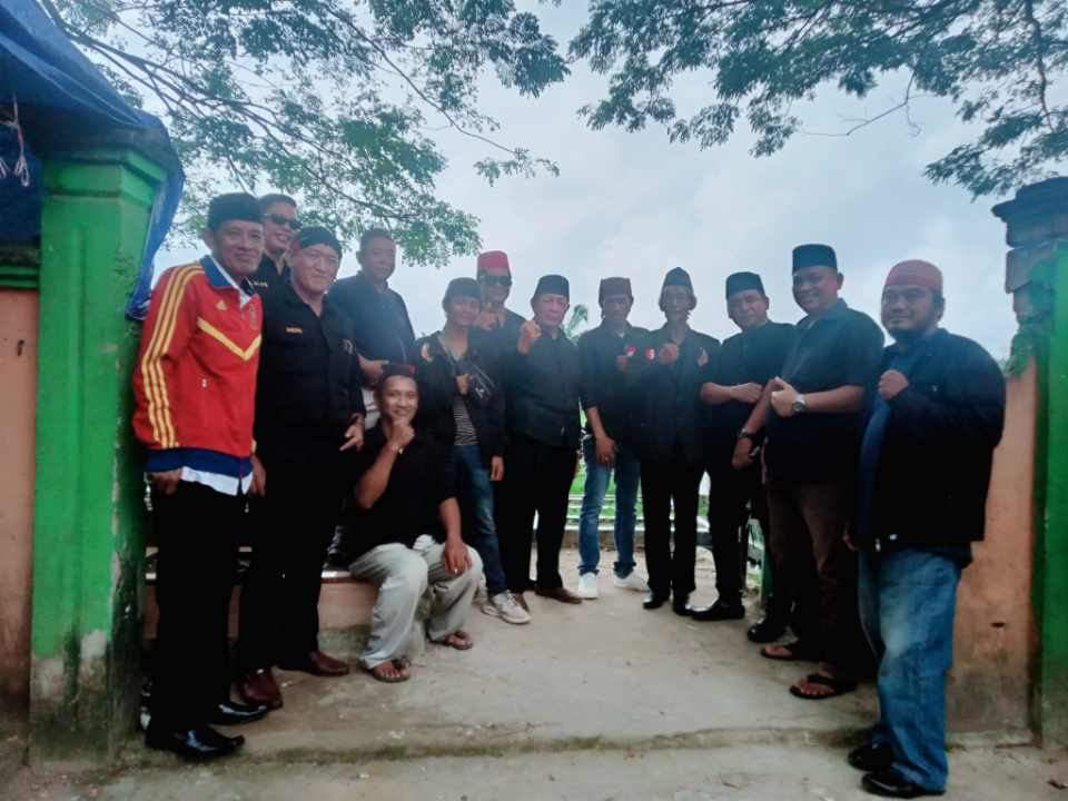 Ketua DPD GPPS Kab.ogan ilir Melayat ketua umum DPP Gpps Kando Kumbang D.A