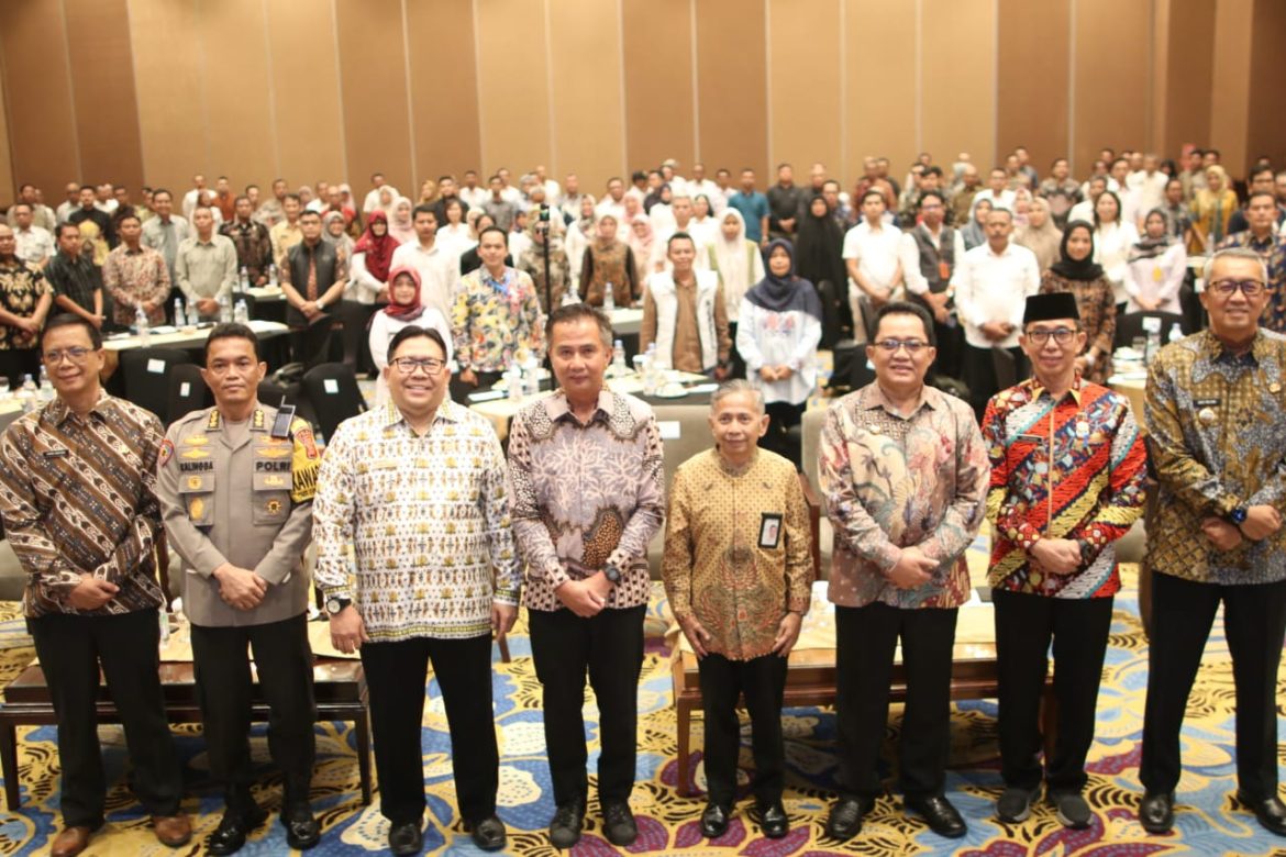 Pj Wali Kota Hadiri Sosialisasi Penilaian Penyelenggaraan Pelayanan Publik Ombudsman RI Provinsi Jawa Barat