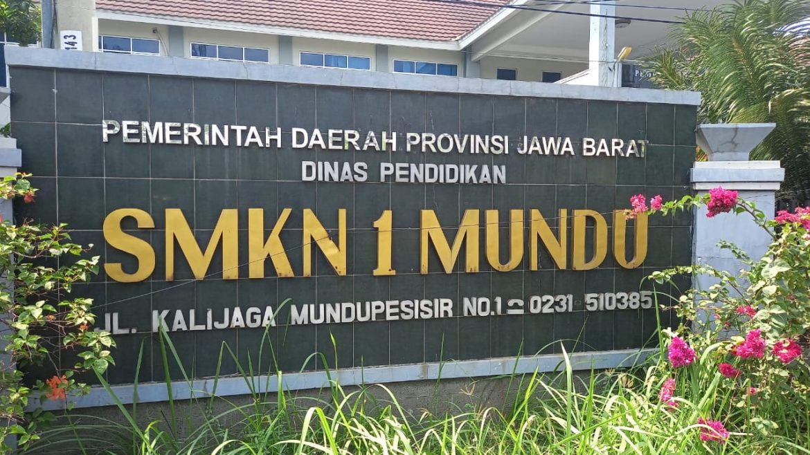 Dua Kali kejadian dilakukan Siswa STMPL ( SMK N. 1 MUNDU )  – patut dipertanyakan Pembinaan dan Pengawasan pihak  Sekolah  STMPL ( SMK N 1 MUNDU ) Cirebon pada Siswa nya