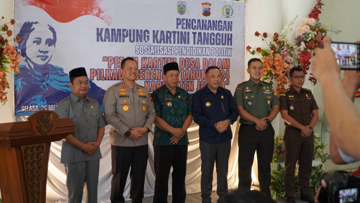 Ketua Komisi C DPRD Kabupaten Jepara Hadiri Pencanangan Kampung Kartini Tangguh di Desa Tegal Sambi