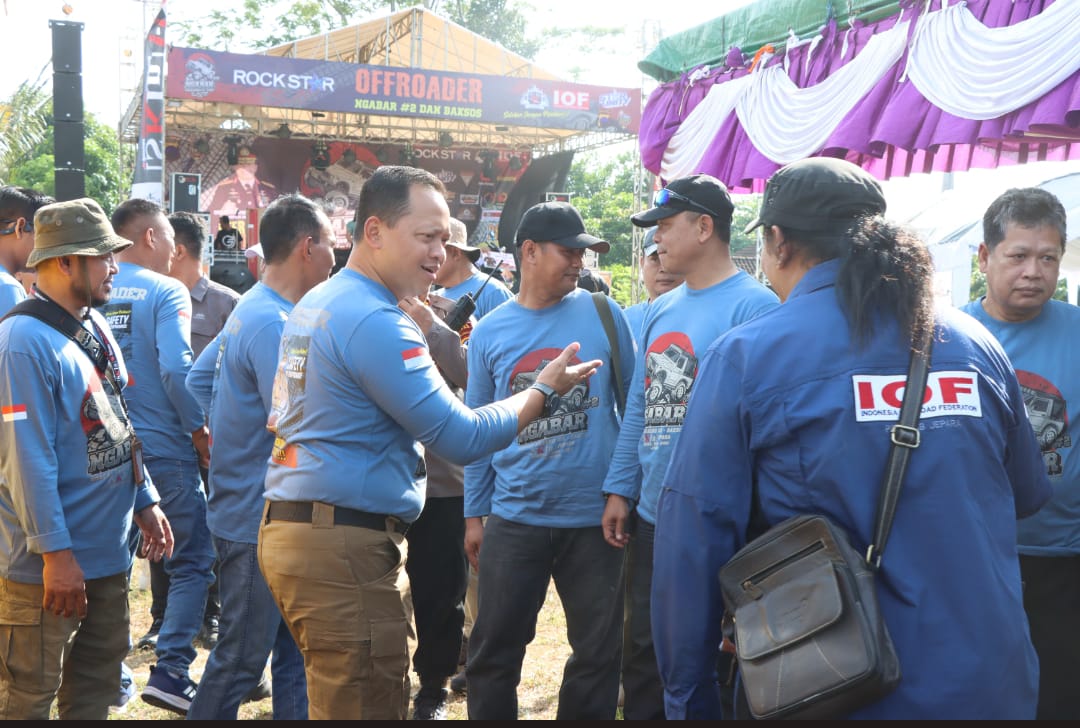 Cooling System Jelang Pilkada 2024, Polres Jepara Gelar Offroad Kamtibmas Hingga Baksos Bersama Ratusan Offroader