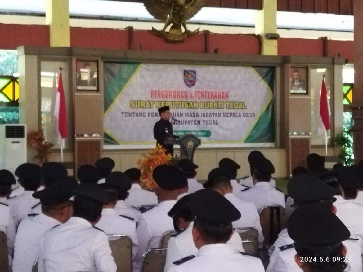 Pemberian SK Jabatan Untuk Kepala Desa Sekabupaten Tegal Oleh PJ Bupati Tegal Bp Dr, AGUS TYARSYAH, S, SiT, SH, MP.