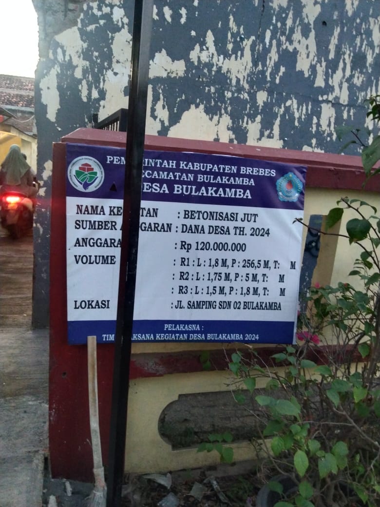 Betonisasi JUT Desa Bulakamba Menuai Kritikan Warga Setempat